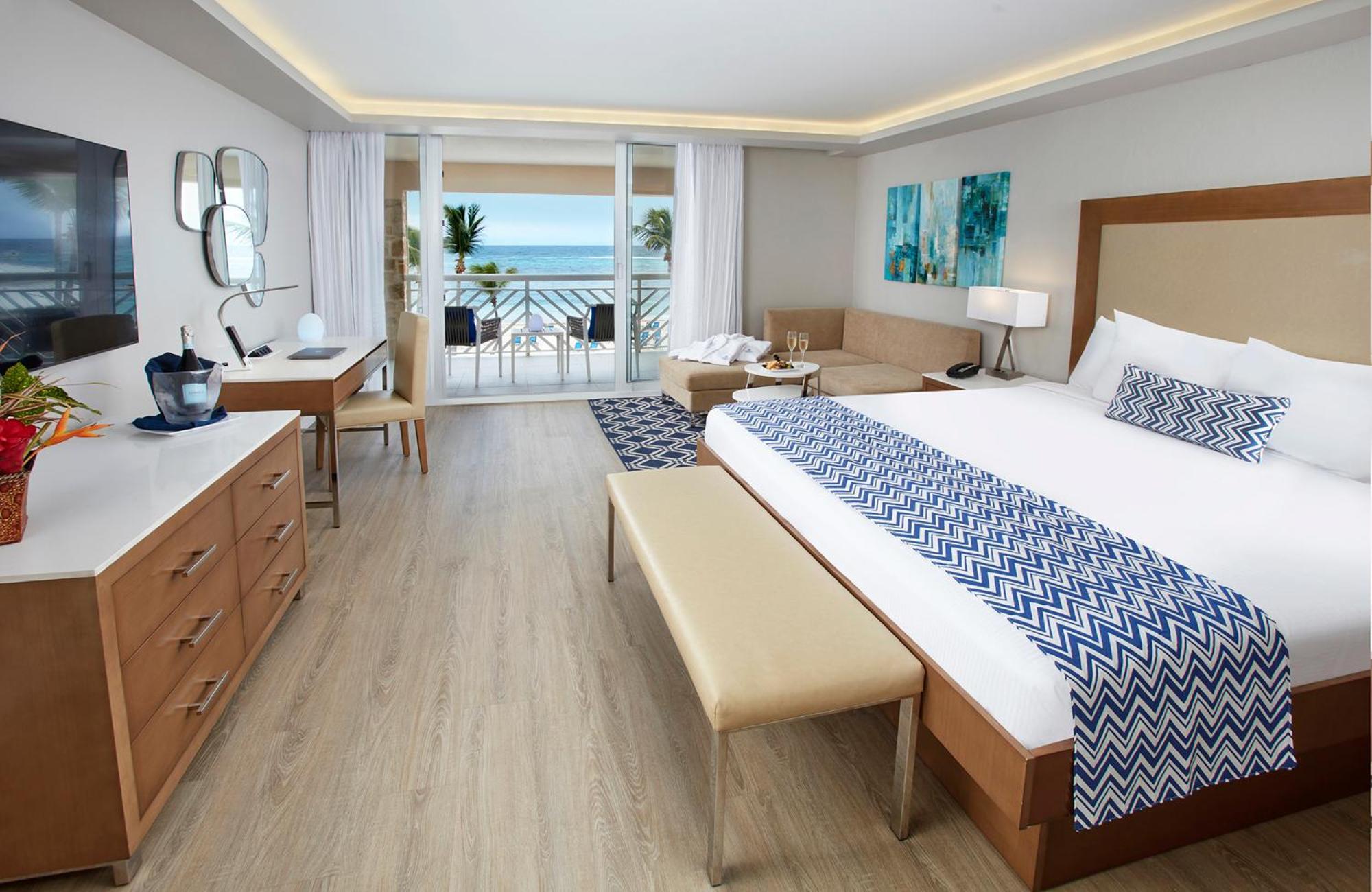 Oceans At Divi Carina Bay - Adults Only Hotel Christianted Bagian luar foto